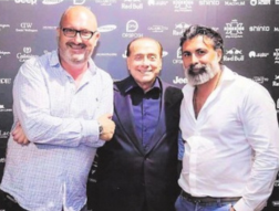 Berlusconi torna alla vita Smeralda: una serata al Country Club gestito da Marco Astrologo